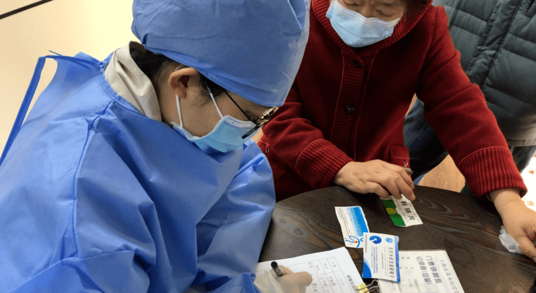 黄石24小时套医保卡回收商家(急用钱24小时医保提取)